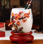 琉璃擺件琺瑯彩牡丹旋轉(zhuǎn)筆筒 精品辦公擺件商務(wù)禮品定制